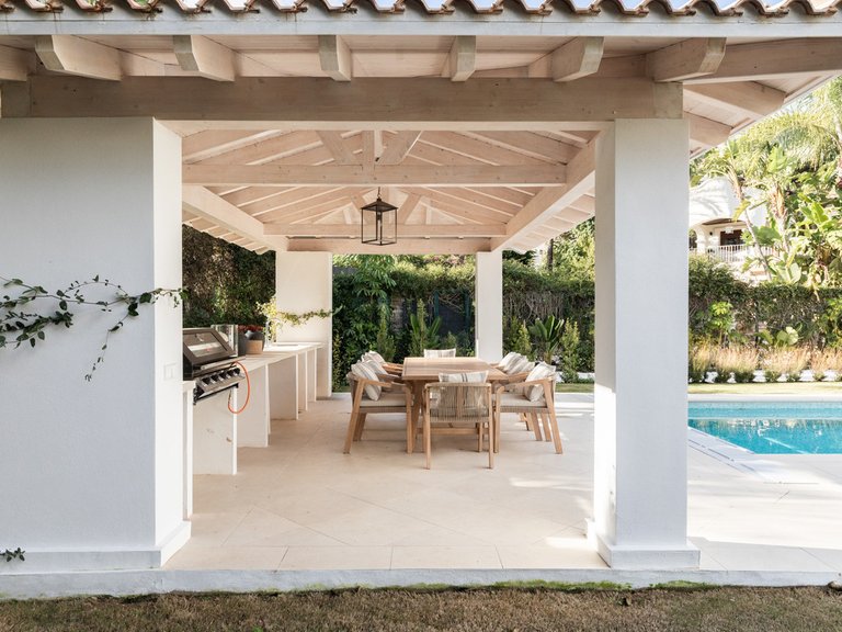 Villa for Sale in Los Arqueros, Malaga 30
