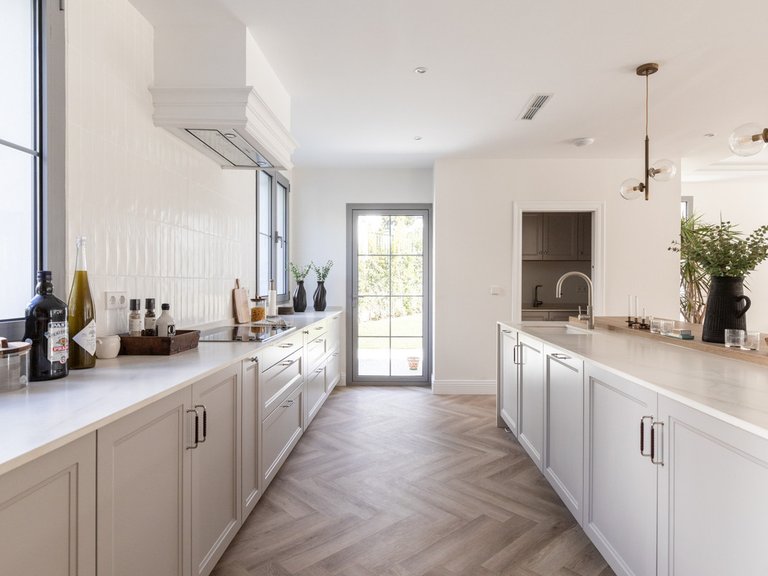 Villa for Sale in Los Arqueros, Malaga 9