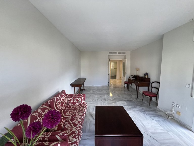 Apartment for Sale in Parque Clavero, Malaga 11