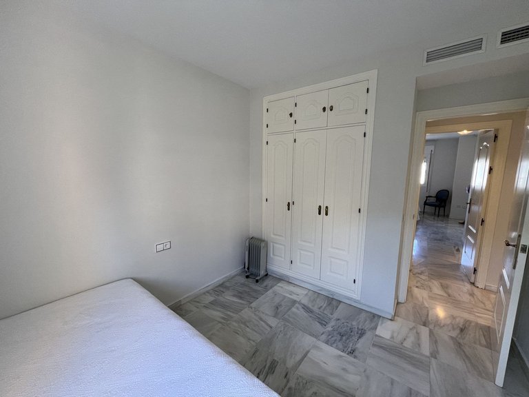 Apartment for Sale in Parque Clavero, Malaga 26