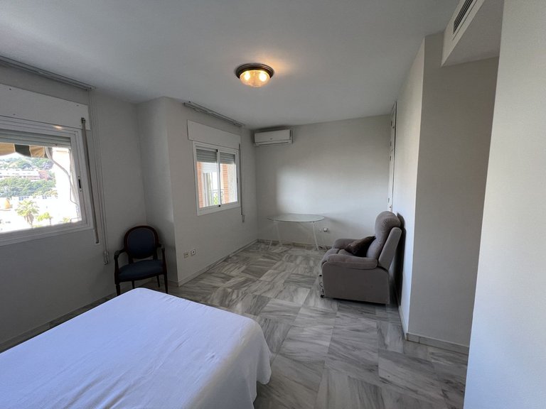 Apartment for Sale in Parque Clavero, Malaga 34