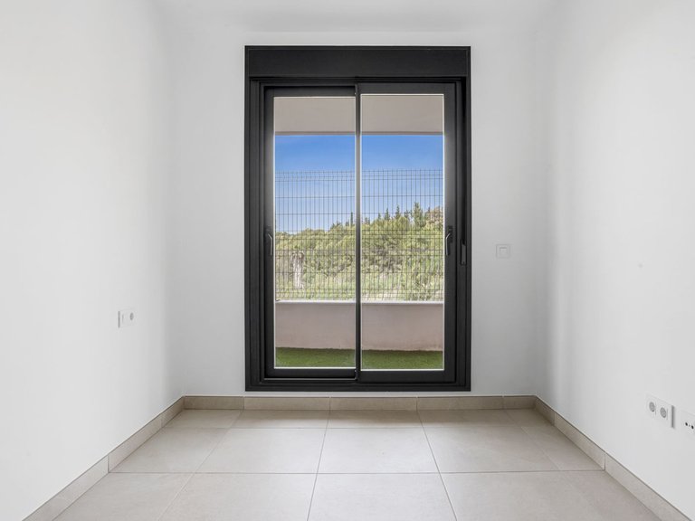Apartment for Sale in La Cala De Mijas, Malaga 10