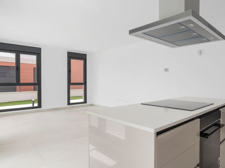 Apartment for Sale in La Cala De Mijas, Malaga 4