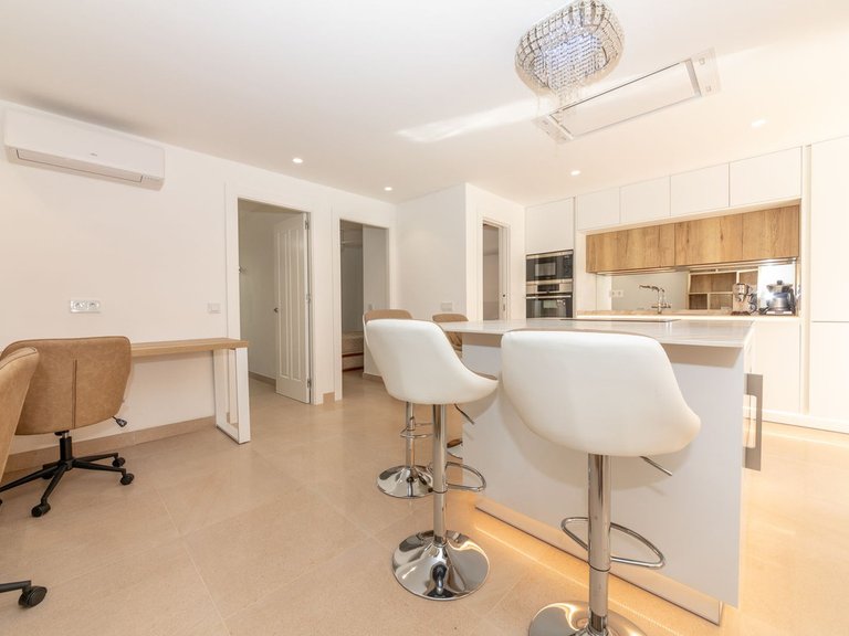 Villa for Sale in Nueva Andalucía, Malaga 4