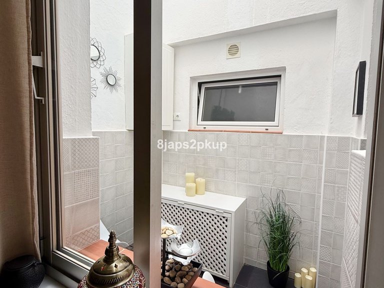 Villa for Sale in Estepona, Malaga 19