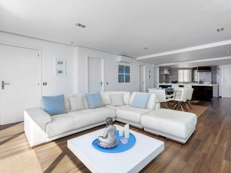 Apartment for Sale in Puerto Banús, Malaga 14