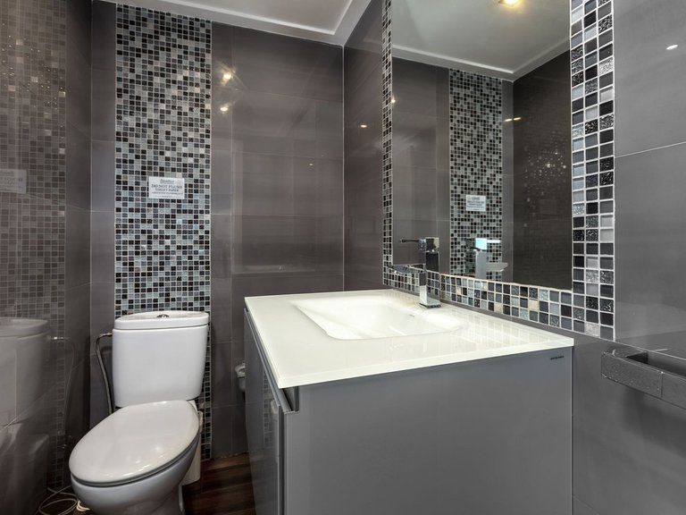 Apartment for Sale in Puerto Banús, Malaga 21