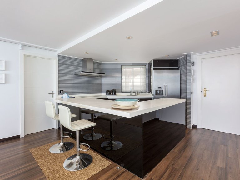Apartment for Sale in Puerto Banús, Malaga 27