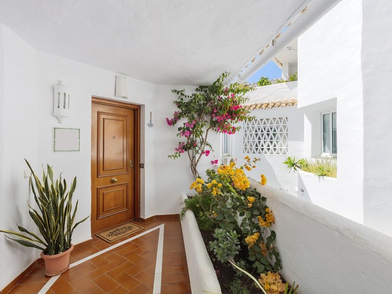 Apartment for Sale in Puerto Banús, Malaga 30