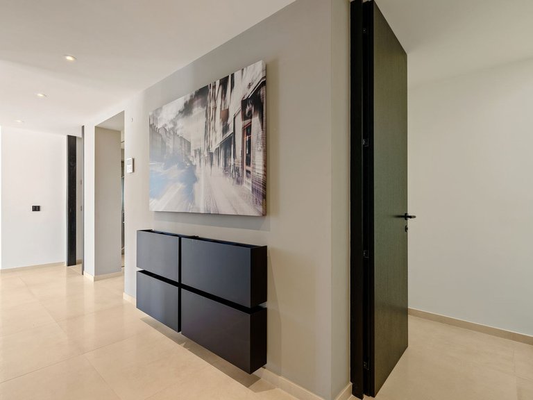 Apartment for Sale in Nueva Andalucía, Malaga 13