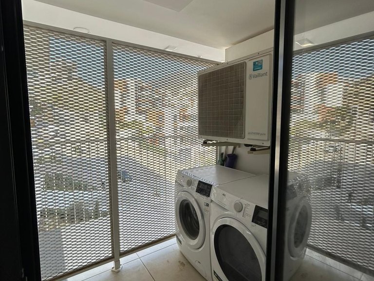 Apartment for Sale in Fuengirola, Malaga 18