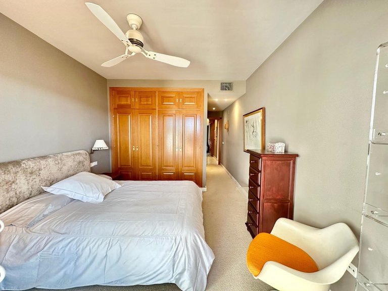 Apartment for Sale in Nueva Andalucía, Malaga 12