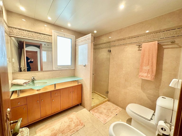 Apartment for Sale in Nueva Andalucía, Malaga 13