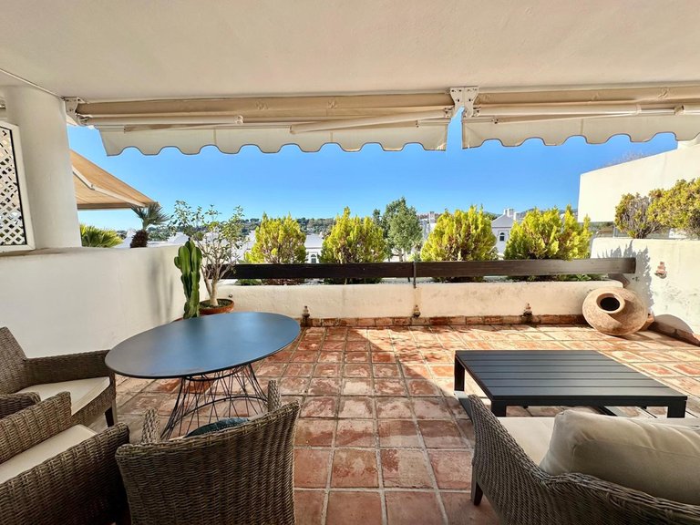 Apartment for Sale in Nueva Andalucía, Malaga 5