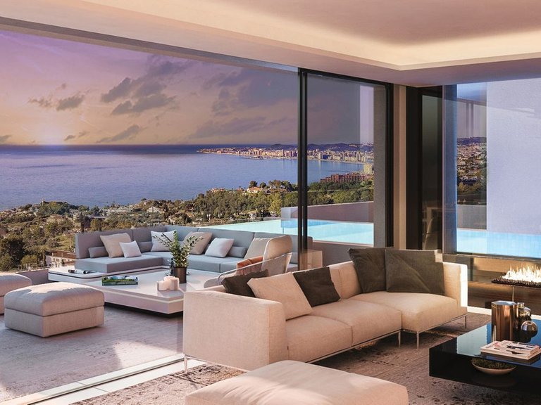 Villa for Sale in Costa del Sol Benalmadena, Malaga 8