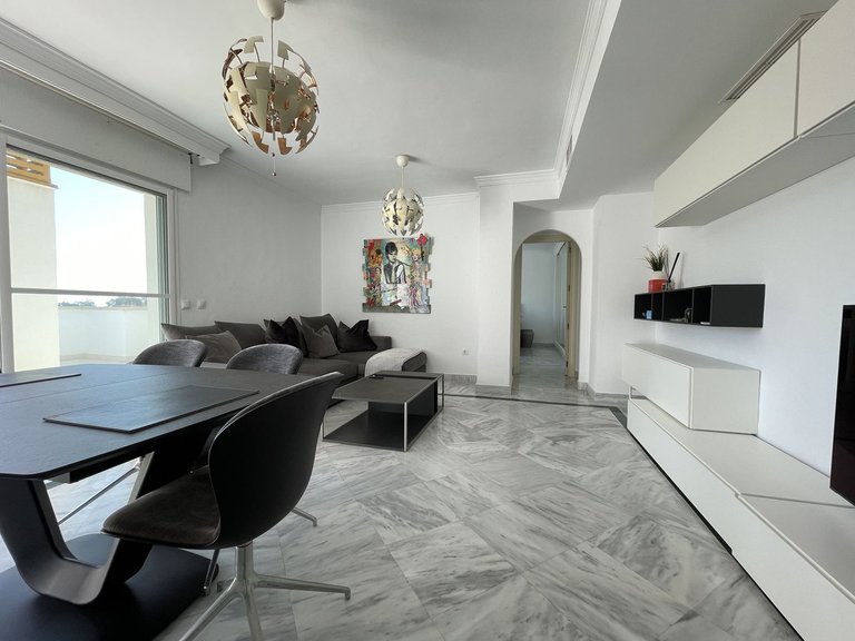 Apartment for Sale in Nueva Andalucía, Malaga 11