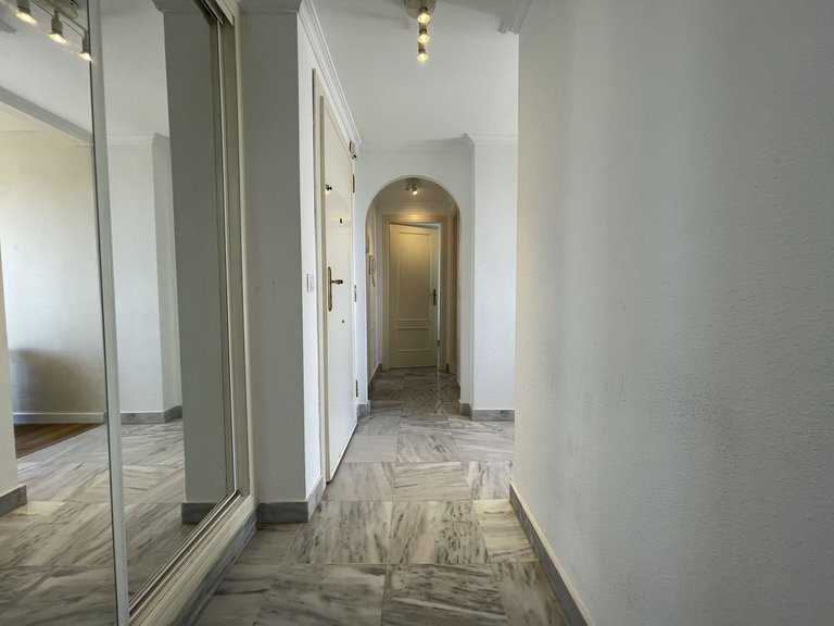 Apartment for Sale in Nueva Andalucía, Malaga 24