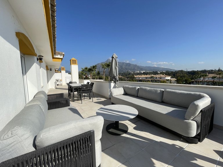 Apartment for Sale in Nueva Andalucía, Malaga 7