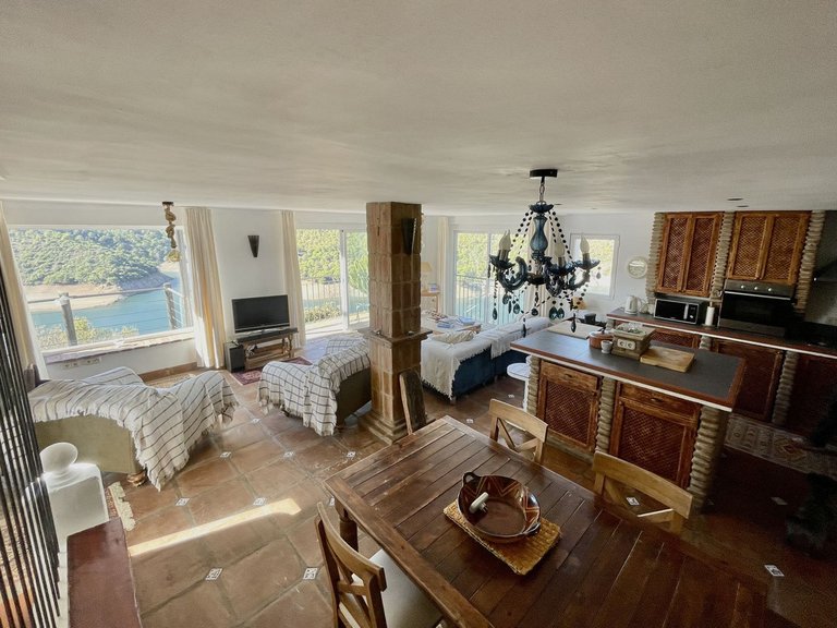 Villa for Sale in Istán, Malaga 27