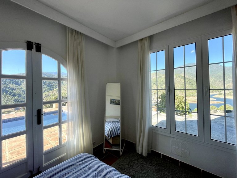 Villa for Sale in Istán, Malaga 39