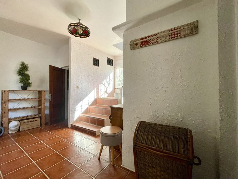 Villa for Sale in Istán, Malaga 42