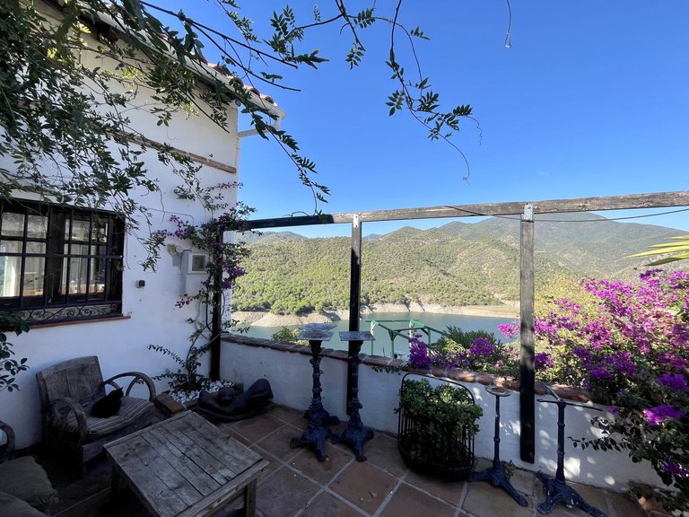 Villa for Sale in Istán, Malaga 47