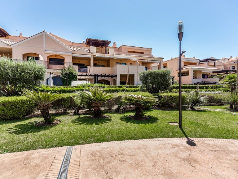 Apartment for Sale in Puerto Banús, Malaga 2
