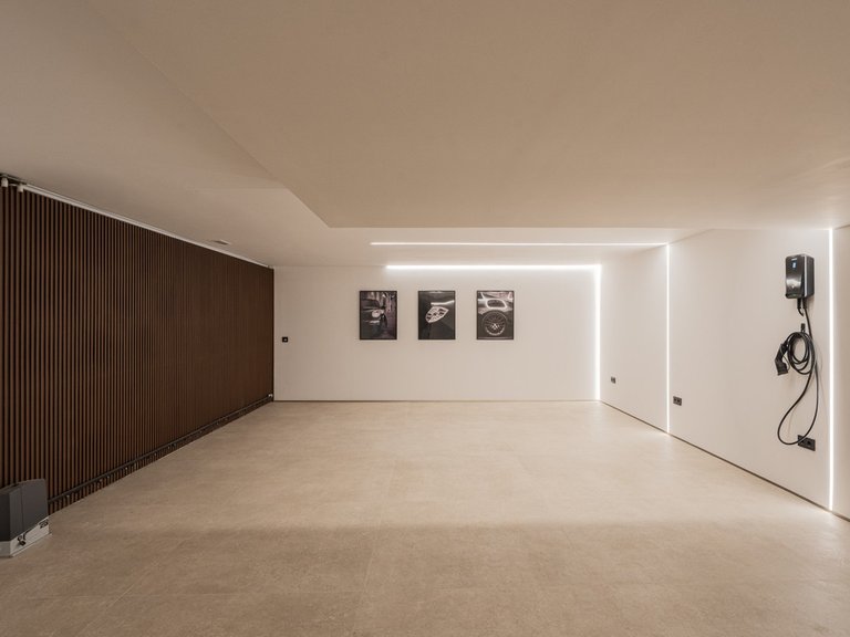 Villa for Sale in La Quinta, Malaga 29