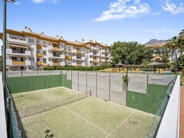 Apartment for Sale in Nagüeles, Malaga 17