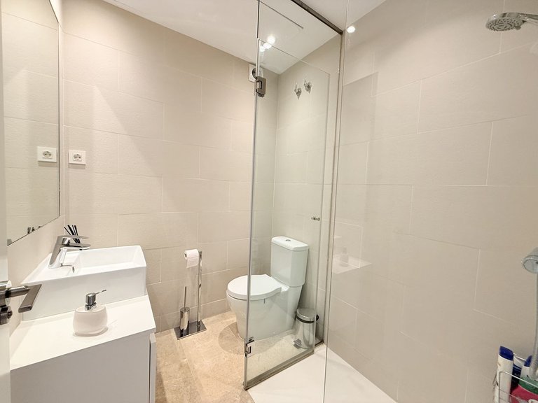 Apartment for Sale in Benahavís, Malaga 13