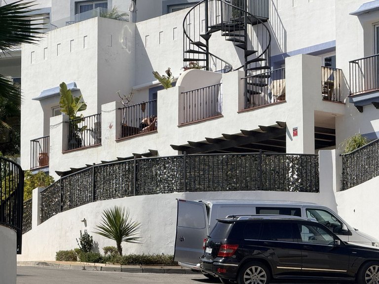 Apartment for Sale in Benahavís, Malaga 26