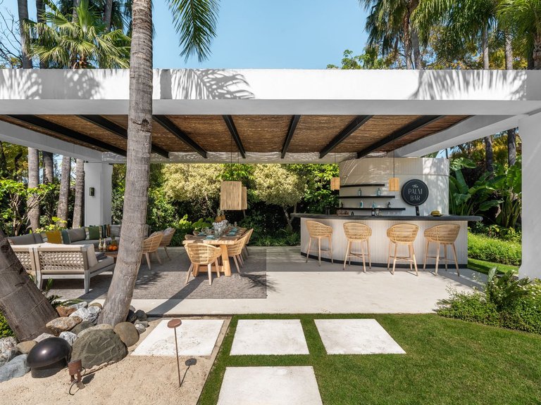 Villa for Sale in Nueva Andalucía, Malaga 14