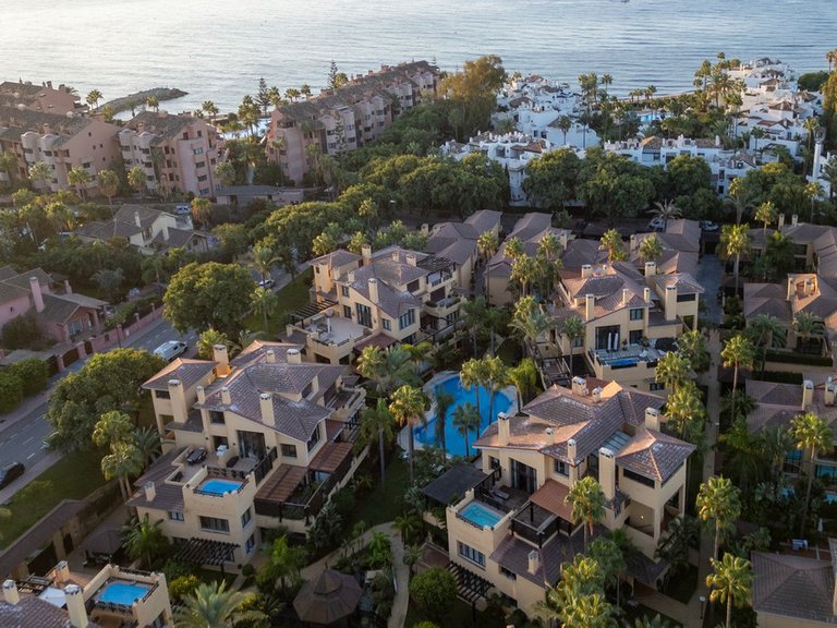Apartment for Sale in Puerto Banús, Malaga 40