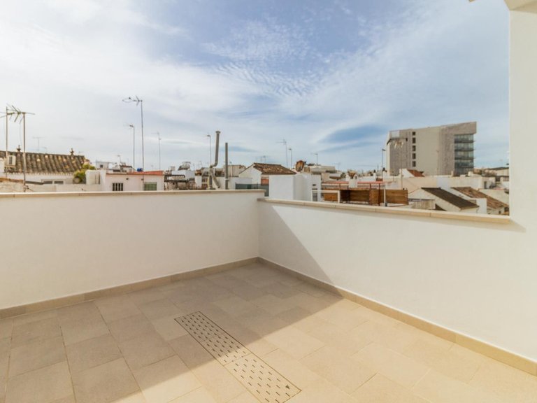 Villa for Sale in Estepona, Malaga 24