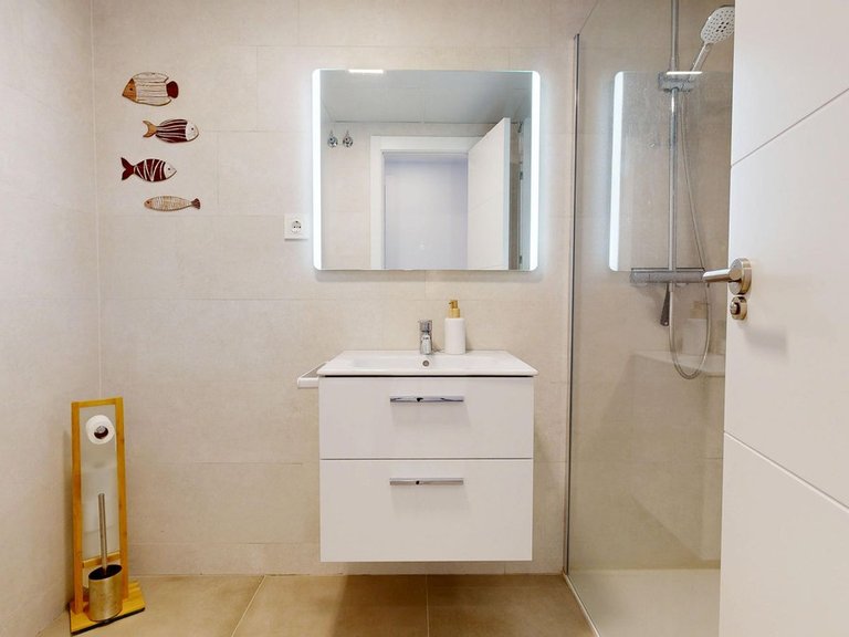 Apartment for Sale in Los Pacos, Malaga 11