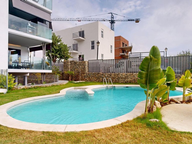 Apartment for Sale in Los Pacos, Malaga 17