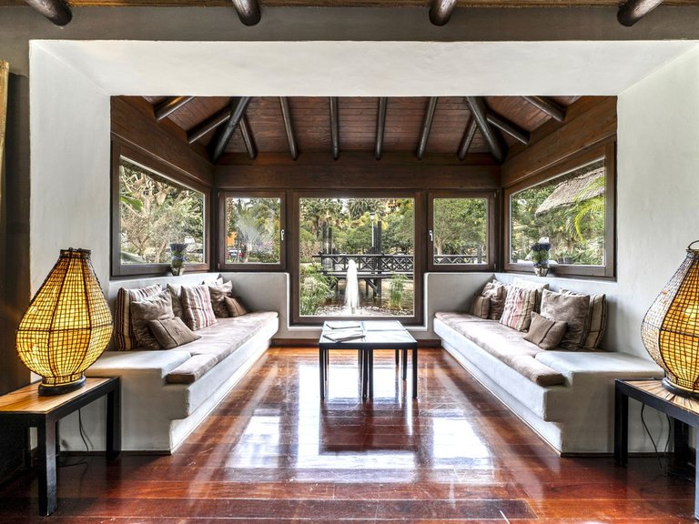 Villa for Sale in Estepona, Malaga 8