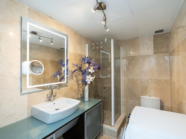 Apartment for Sale in Benahavís, Malaga 14