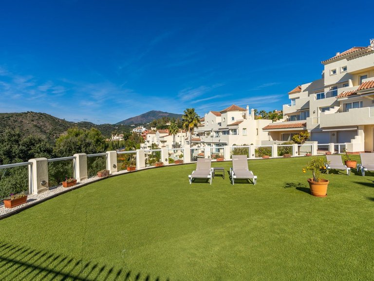 Apartment for Sale in Benahavís, Malaga 19