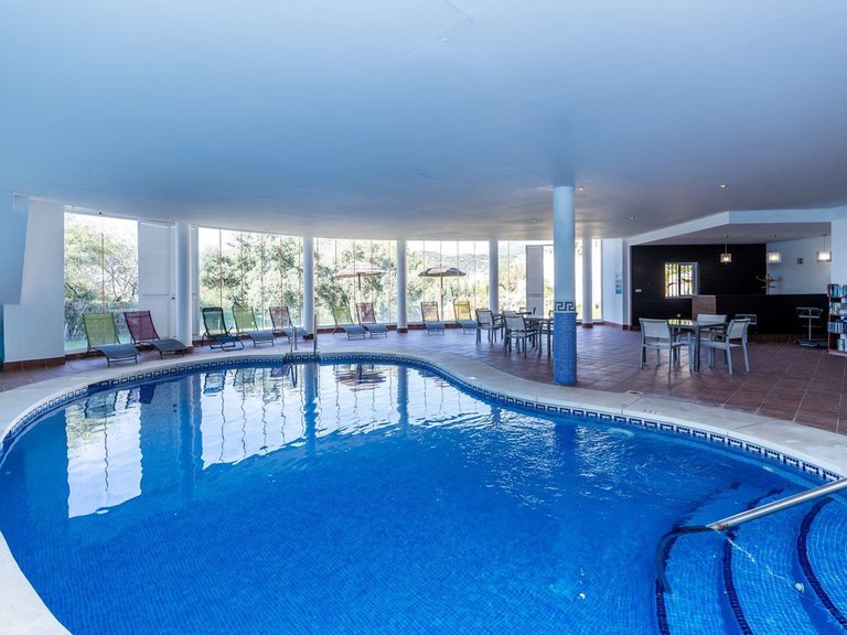 Apartment for Sale in Benahavís, Malaga 28
