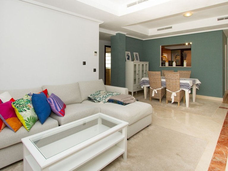 Apartment for Sale in La Mairena, Malaga 7