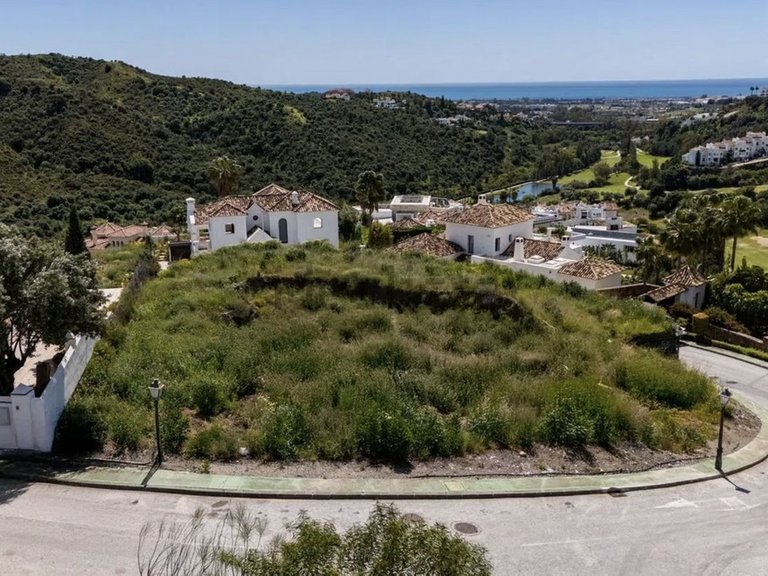 Plot for Sale in Benahavís, Malaga 14
