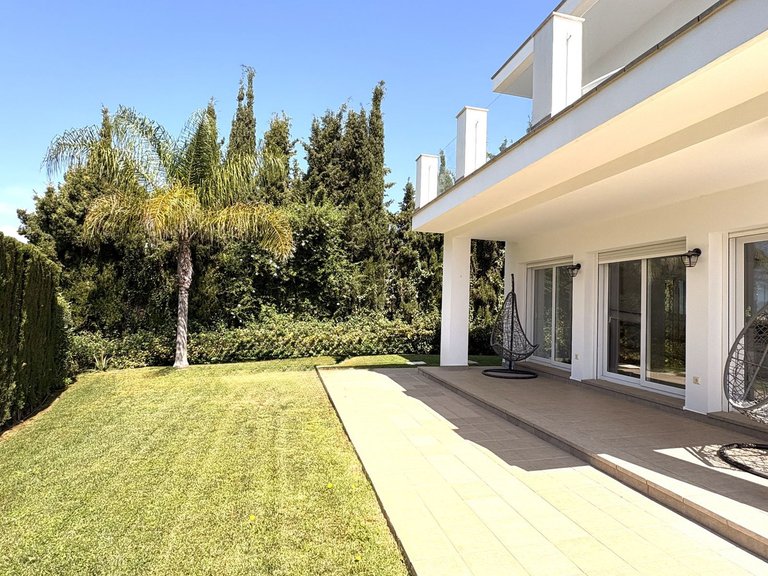 Villa for Sale in Mijas Costa, Malaga 1