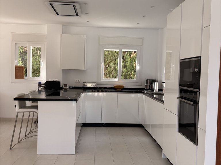 Villa for Sale in Mijas Costa, Malaga 6