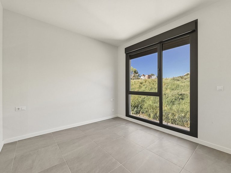 Villa for Sale in Mijas Costa, Malaga 14