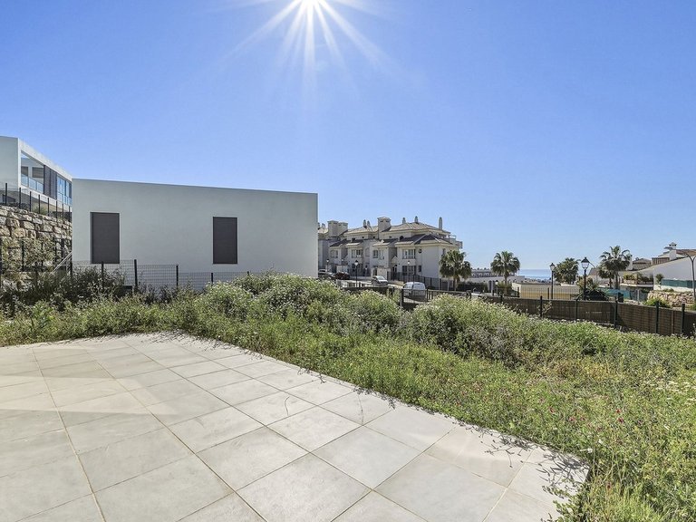 Villa for Sale in Mijas Costa, Malaga 4