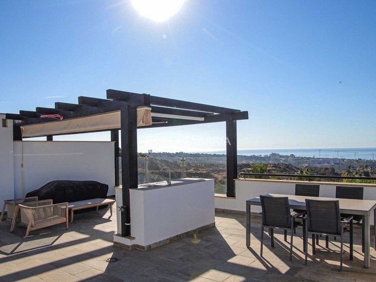 Villa for Sale in Marbella, Malaga 10