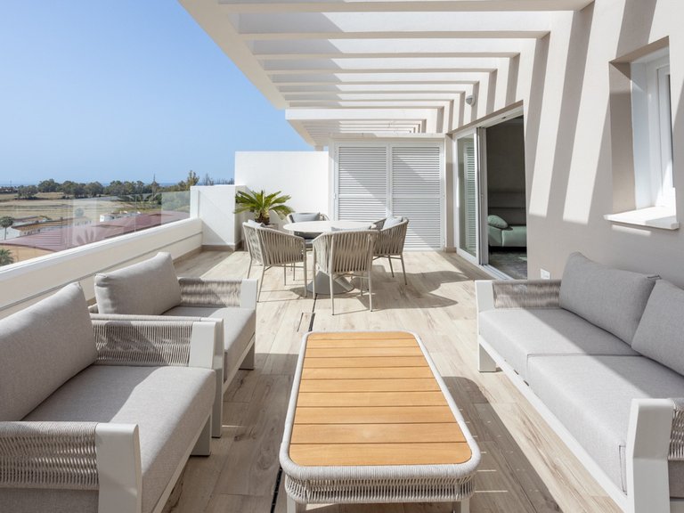 Apartment for Sale in Nueva Andalucía, Malaga 12