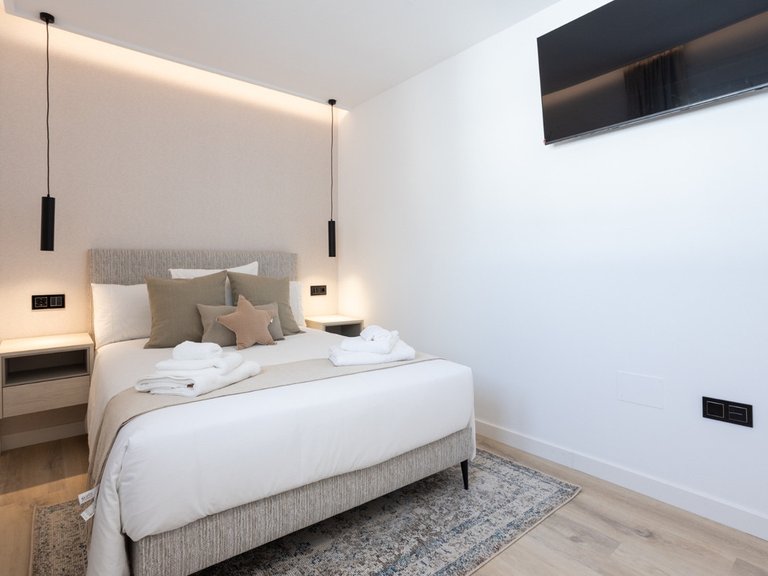 Apartment for Sale in Nueva Andalucía, Malaga 17