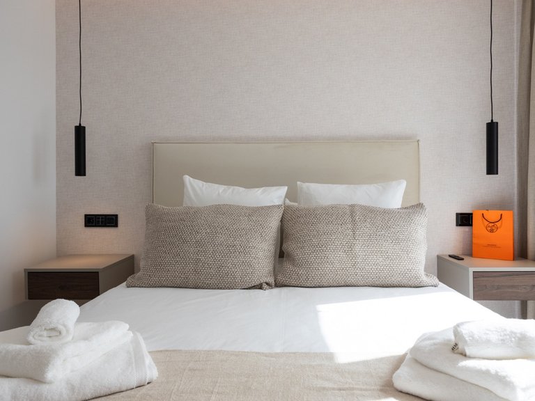 Apartment for Sale in Nueva Andalucía, Malaga 19